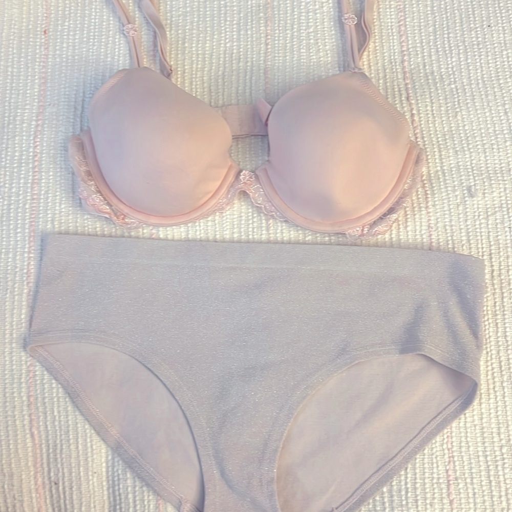 Victorias Secret bra and panty set